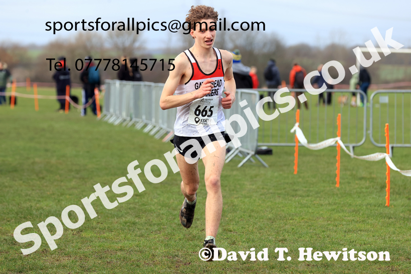 Mens Under-17s 2026 Northern Cross Country Champs., Pontefract Racecourse, Pontefract. Photo: David T. Hewitson/Sports for All Pics